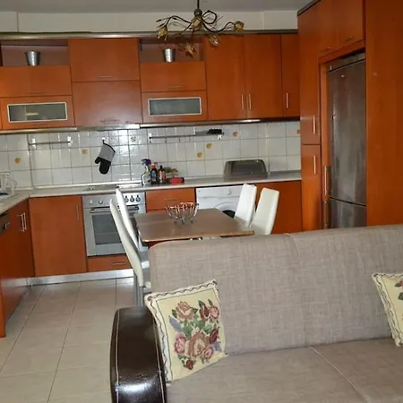 Vasiliki's Cozy Nea Michaniona