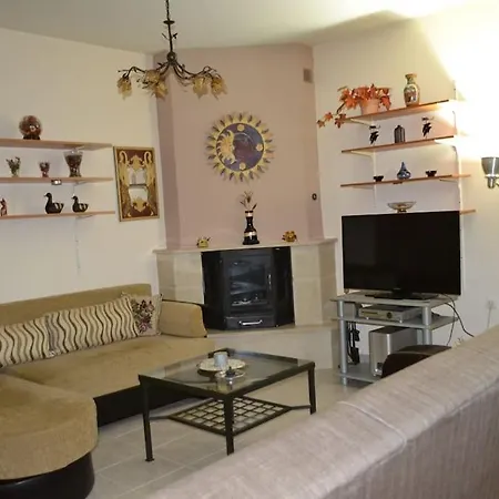 Vasiliki's Cozy דירה