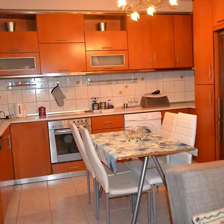 דירה Vasiliki's Cozy